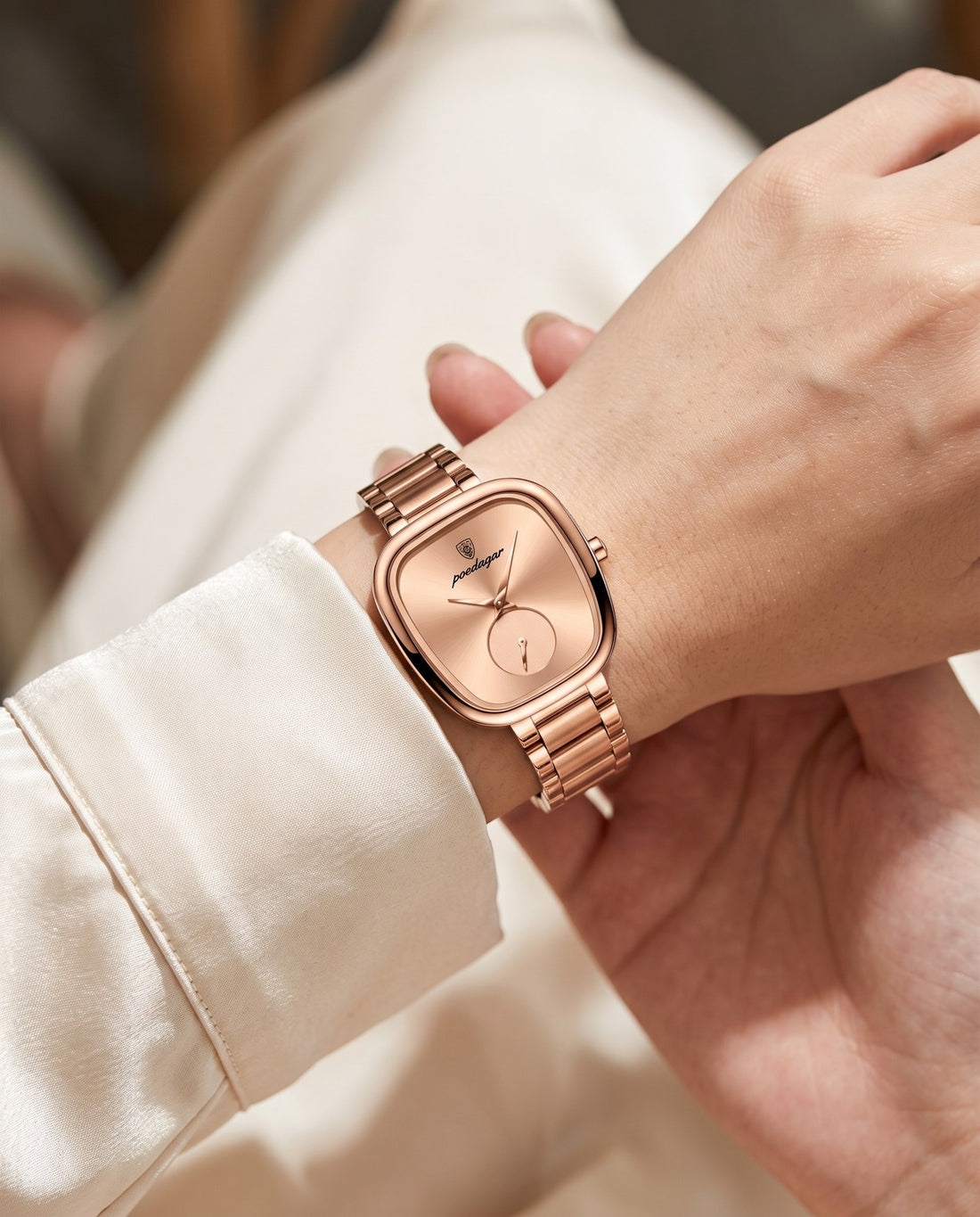 Rose Cushion Square Rose Gold case, Gold dial on the wrist